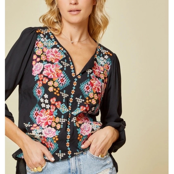 Savanna Jane Pullover Tunic Top Small Black/Multicolor Floral Embroidered Boho - Picture 1 of 10